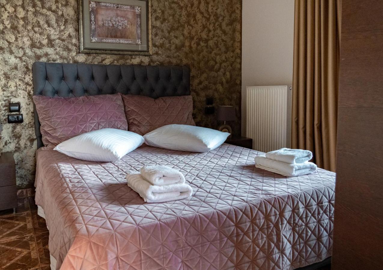 Margio Skiathos Apartments * Скиатос